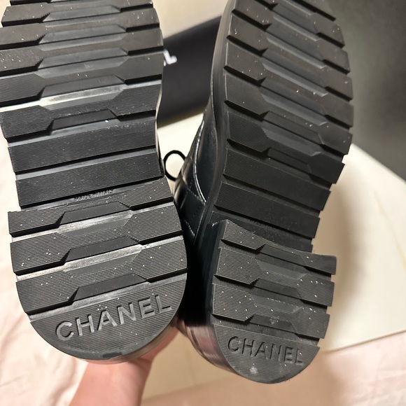 Chanel Quilted Combat Boots in Size 37.5 with Box & Dust bags. - Picture 4 of 7